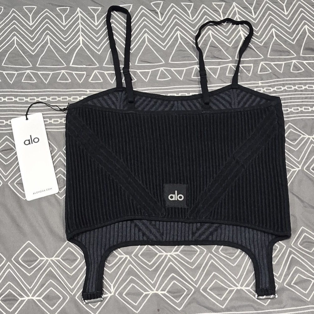 SOLD!!!!!  Alo Denim Knit Garter Tank In Black Size Medium - Picture 7 of 9